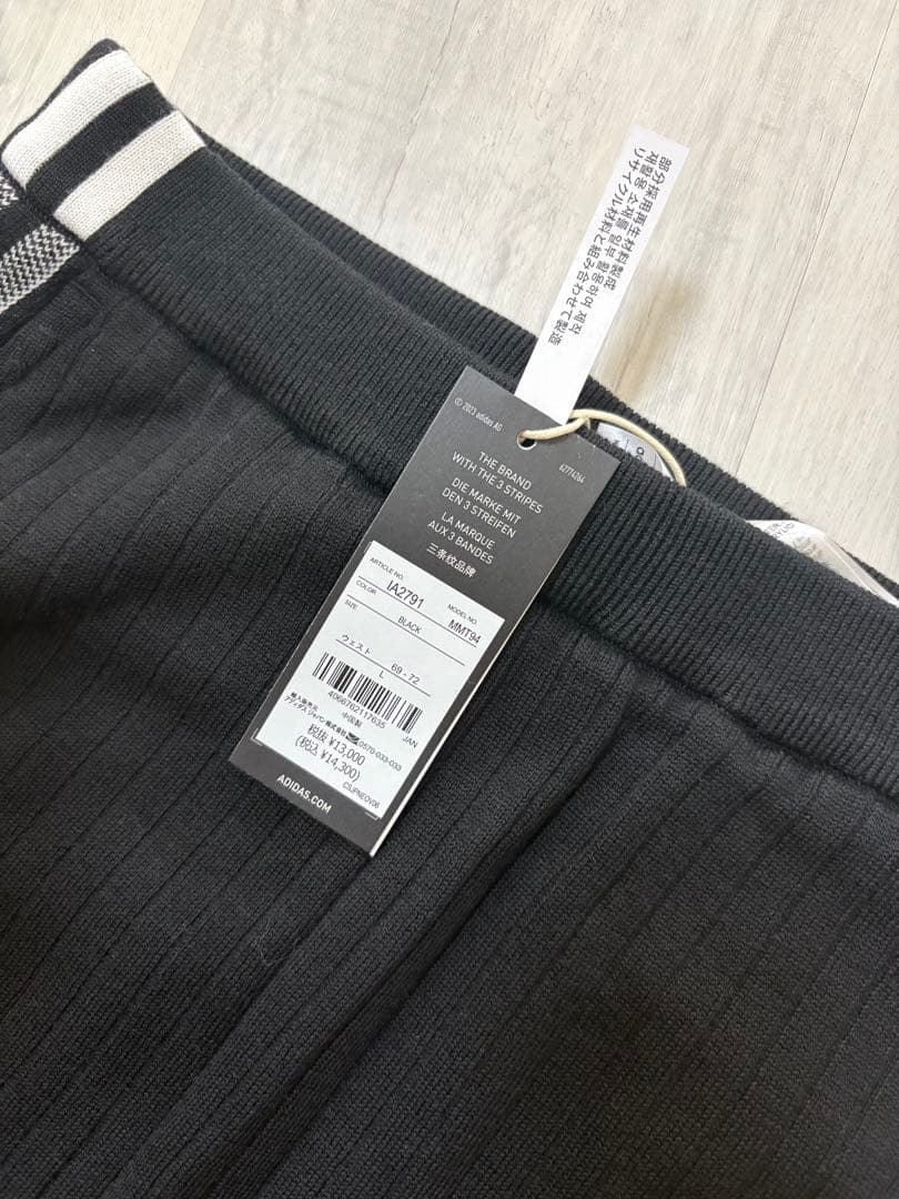新品　今季　37,400円　Lサイズ　アディダスゴルフ　ニットセットアップ 黒