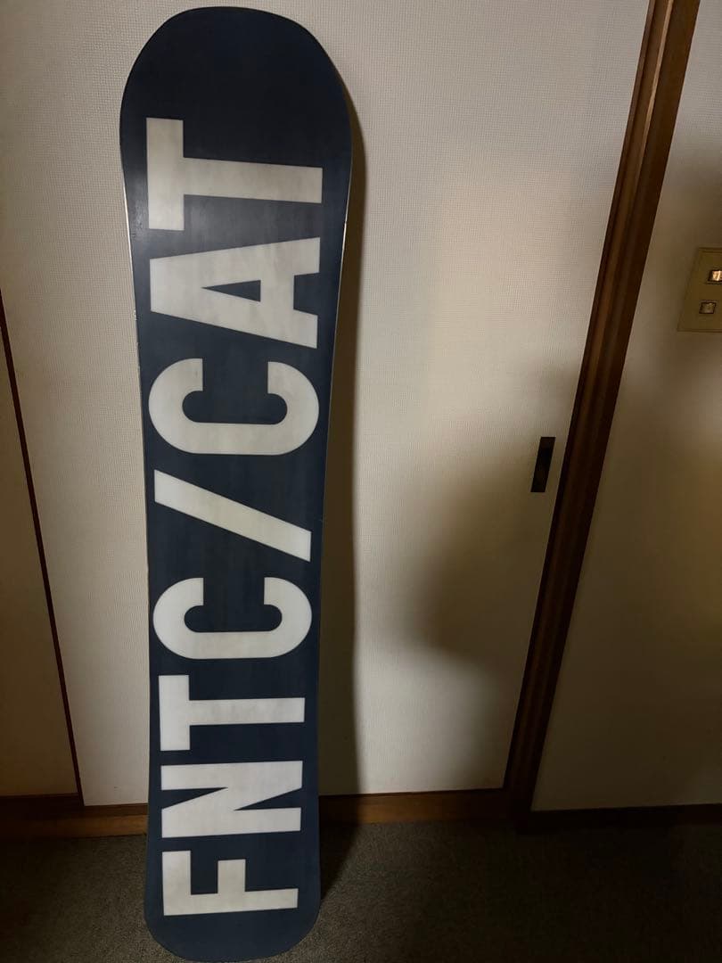スノーボード FNTC CAT