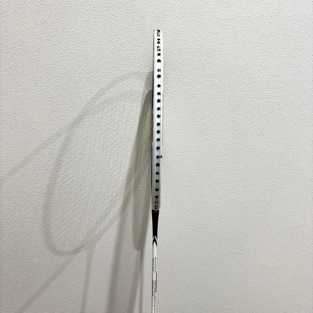 【美品】　YONEX DUORA Z-STRIKE バドミントンラケット