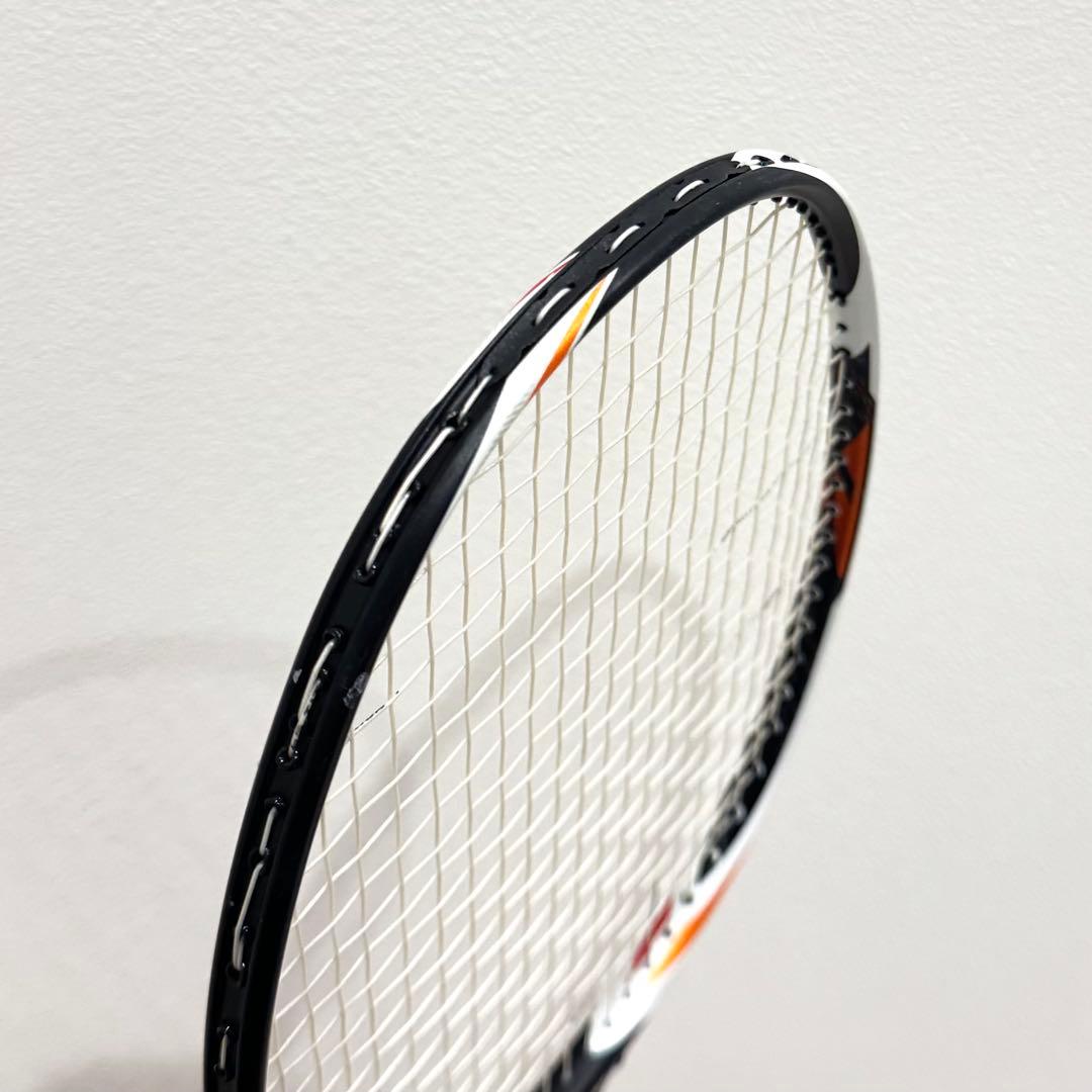 【美品】　YONEX DUORA Z-STRIKE バドミントンラケット