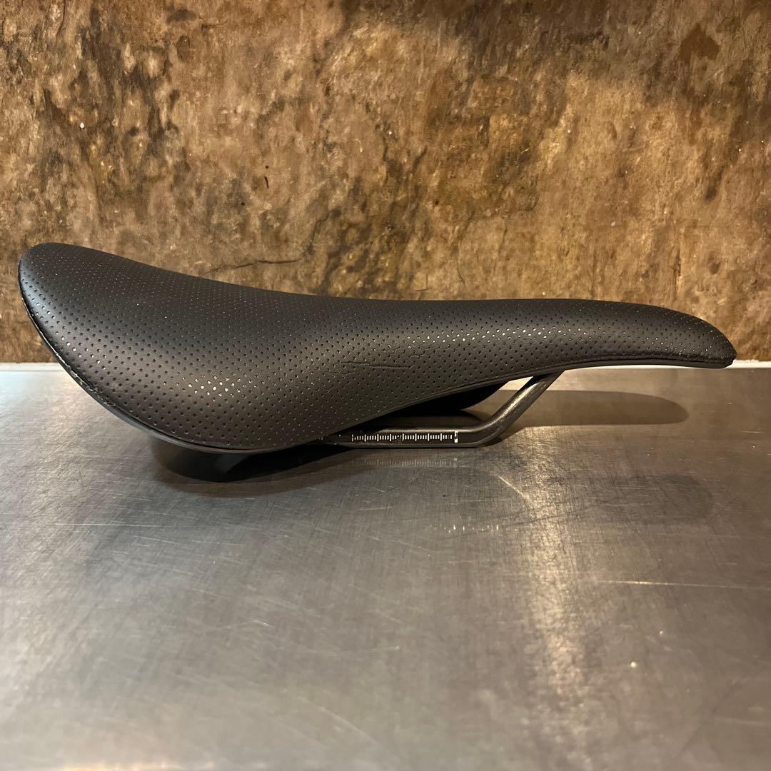 Rapha Classic Saddle ラファクラシックサドル