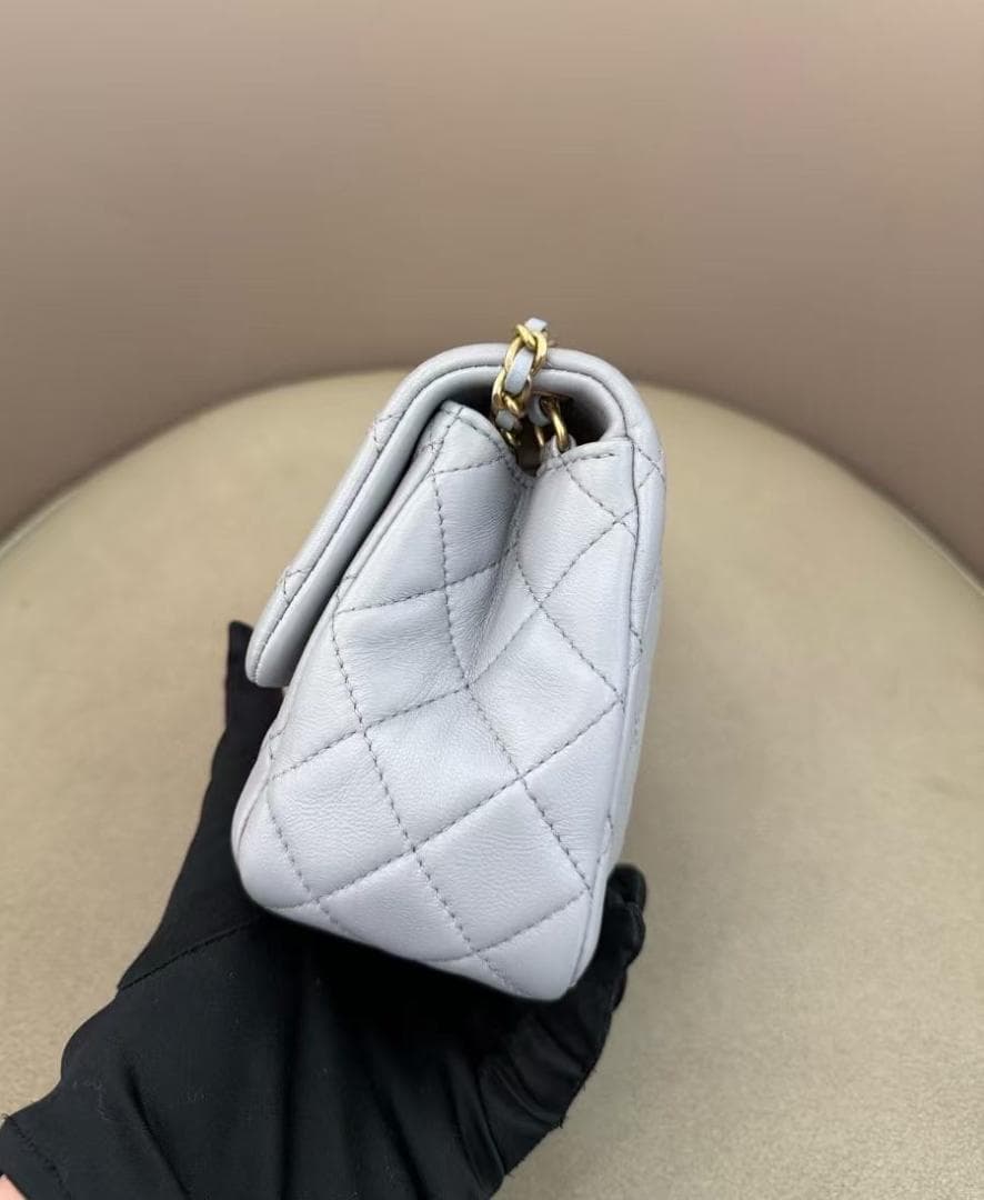 極美品 ~~~CHANEL ミニショルダーバッグ