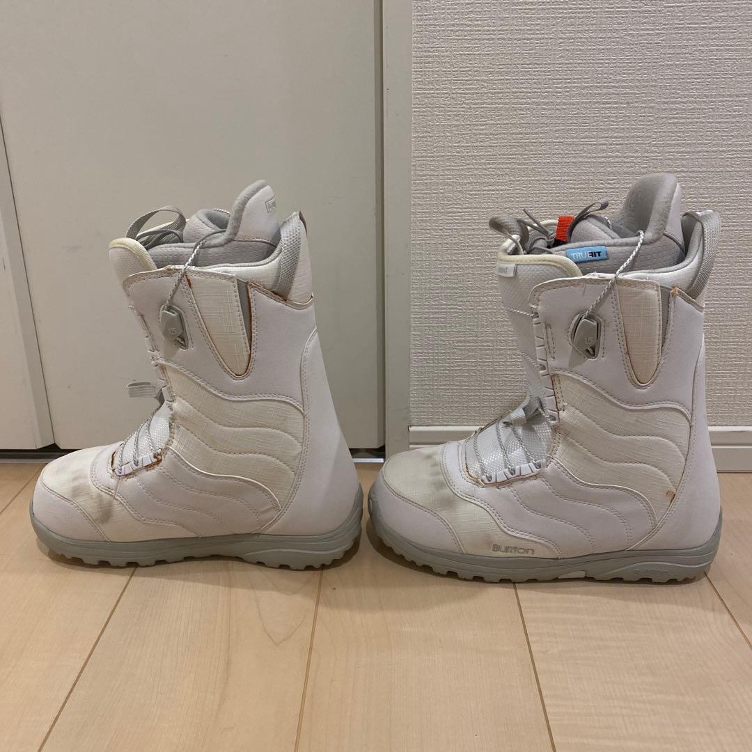 【即日発送_送料無料】レディース　スノボブーツBURTON MINT 24cm