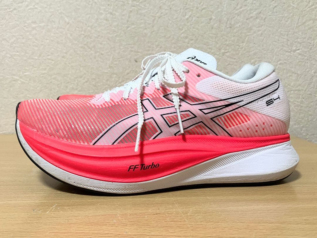 ★美品！ASICS S4 アシックス エスフォー ランニングシューズ 24cm