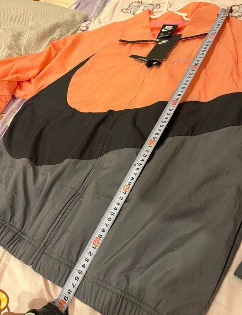 新品　希少　NIKE ナイロンジャケット　ウィンドブレーカー　オレンジ　グレー