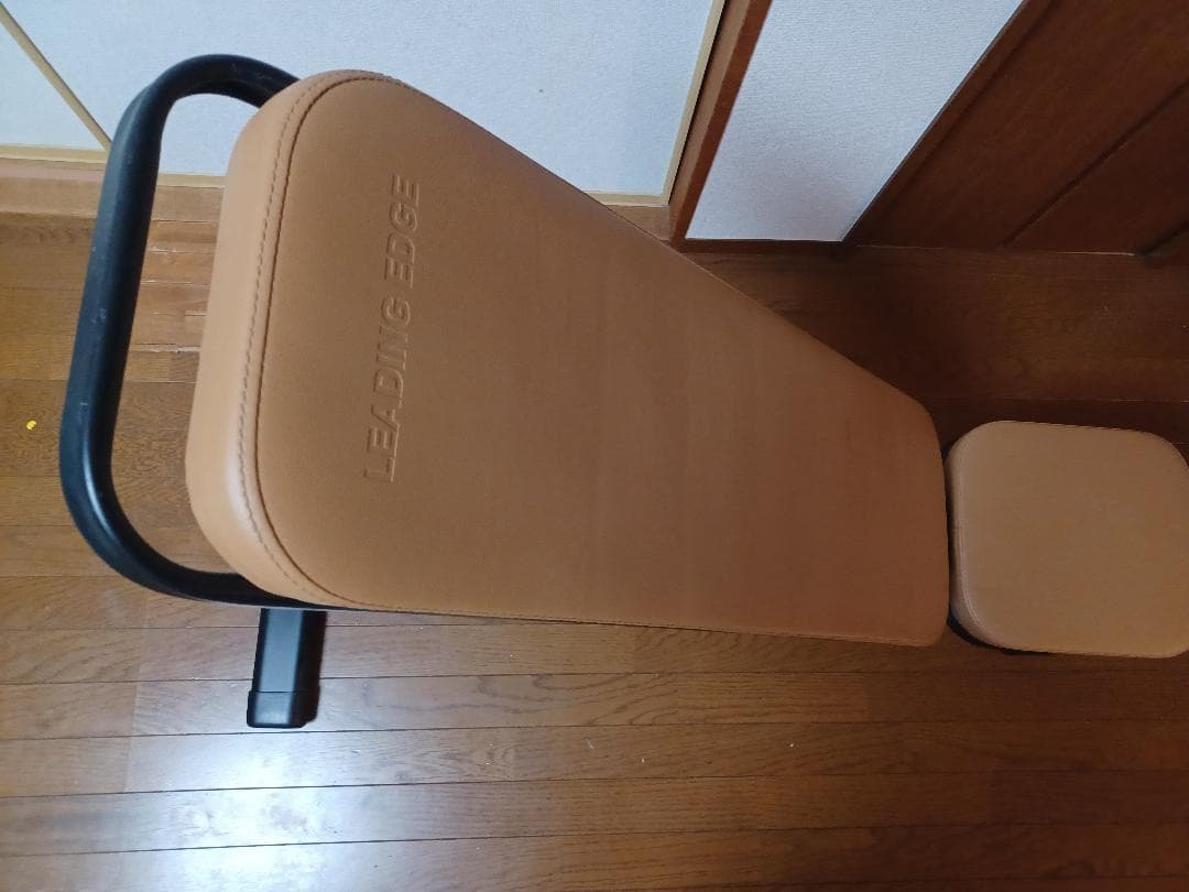 シ*タ様 [リーディングエッジ] トレーニングベンチ マルチポジションベンチ
