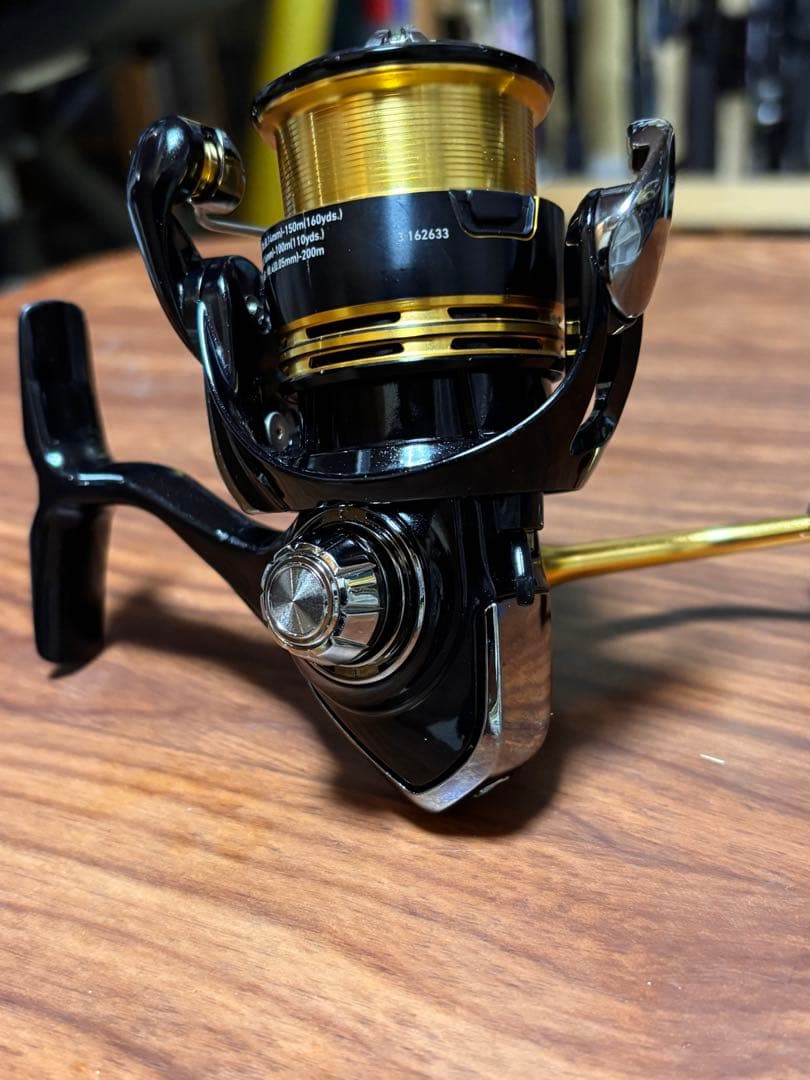Daiwa 23レガリス LT2000S-P スピニングリール