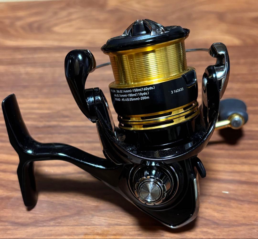 Daiwa 23レガリス LT2000S-P スピニングリール