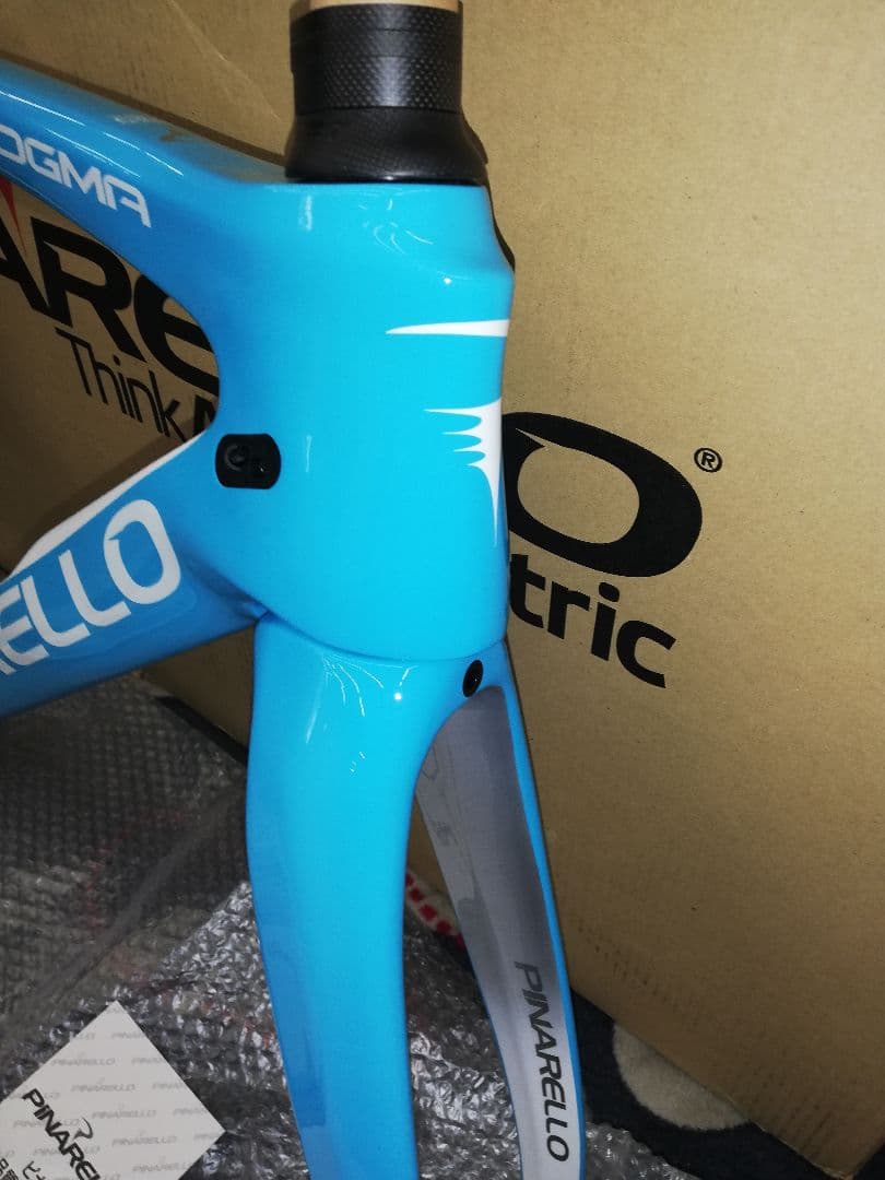 新品未使用　ピナレロ　PINARELLO　ドグマ　DOGMA　F10