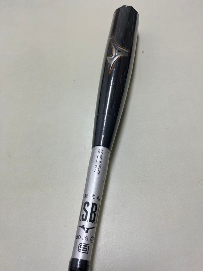 ミズノBEYONDMAX LEGACYメタル軟式バット 83cm 730g