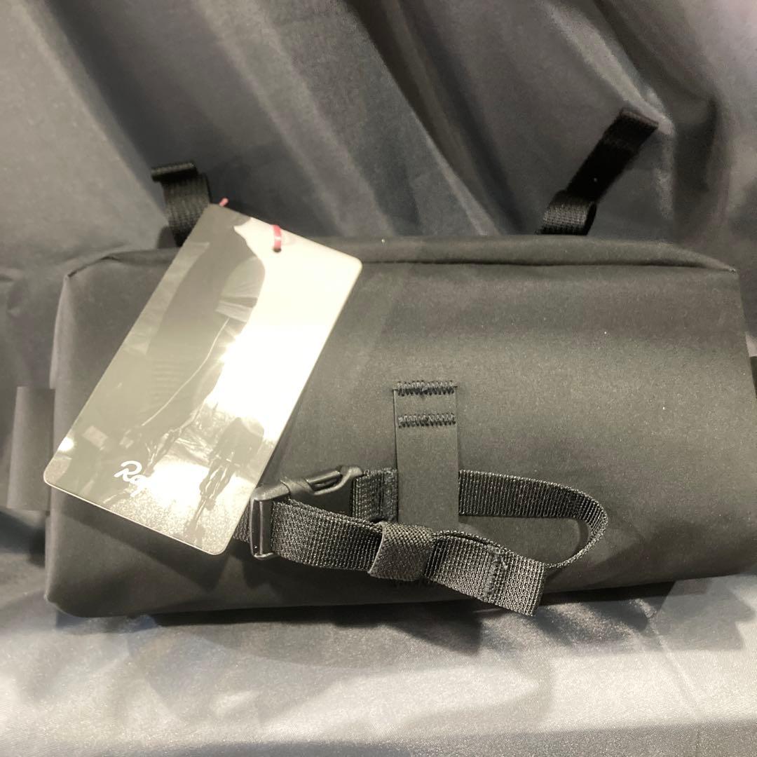 Rapha ブラック ハンドルバーバッグ