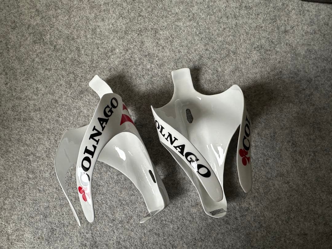 COLNAGO カーボンボトルケージ 2個セット