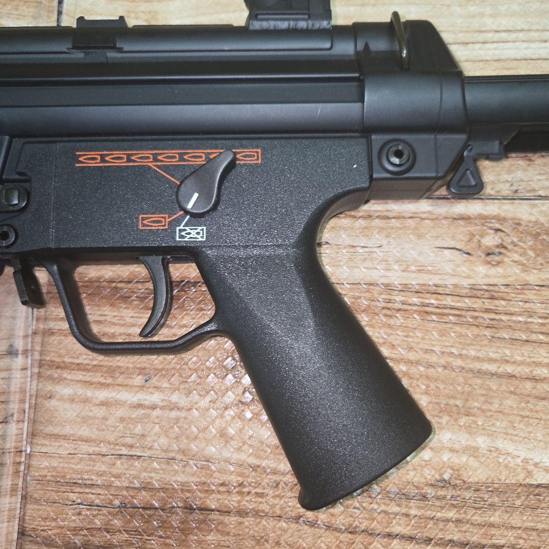 東京マルイ　電動ガン　H&K MP5 SD6