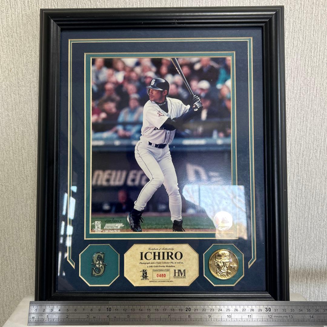 イチローさん2001年球場にて販売、記念モニュメント➕ギフト有