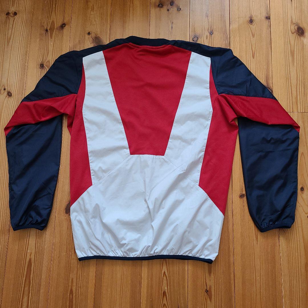 NIKE　ナイロンジャケット　プルオーバー　ジップ無しウィンドブレーカー