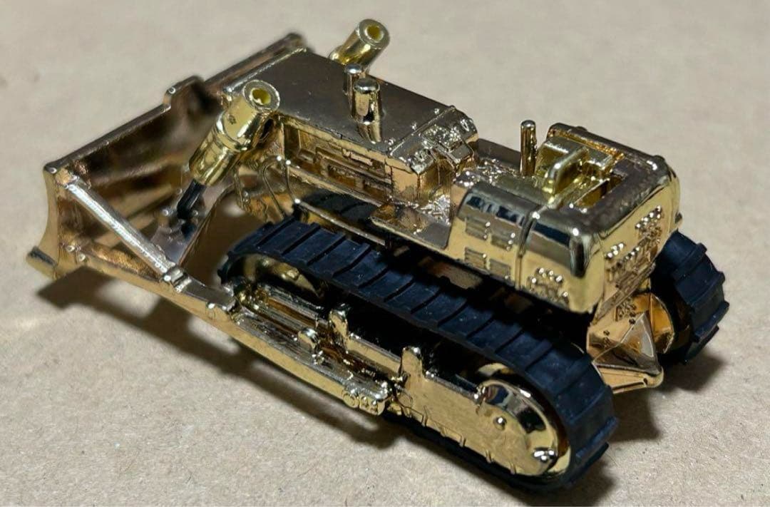 非売品 トミカ 赤箱70 コマツ ブルドーザ D65A 金メッキ