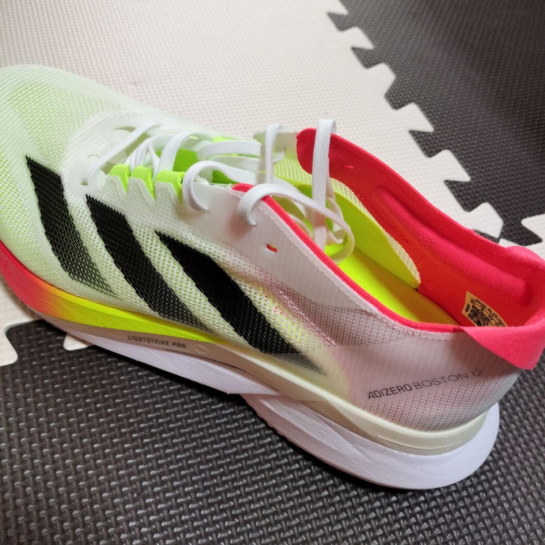 アディゼロ　BOSTON 12　M J26.5