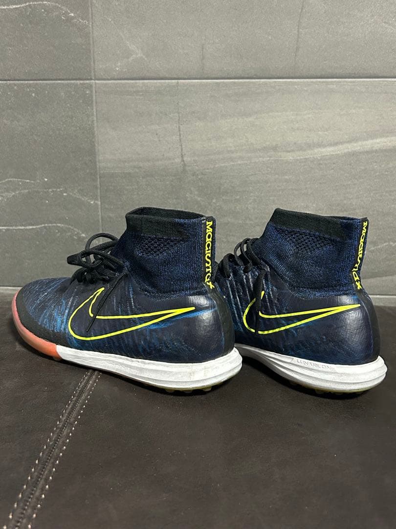 ‼️最終値下げ‼️Nike マジスタX プロキシモTF（ネイビー　イエロー）26cm