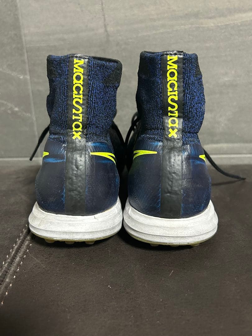 ‼️最終値下げ‼️Nike マジスタX プロキシモTF（ネイビー　イエロー）26cm