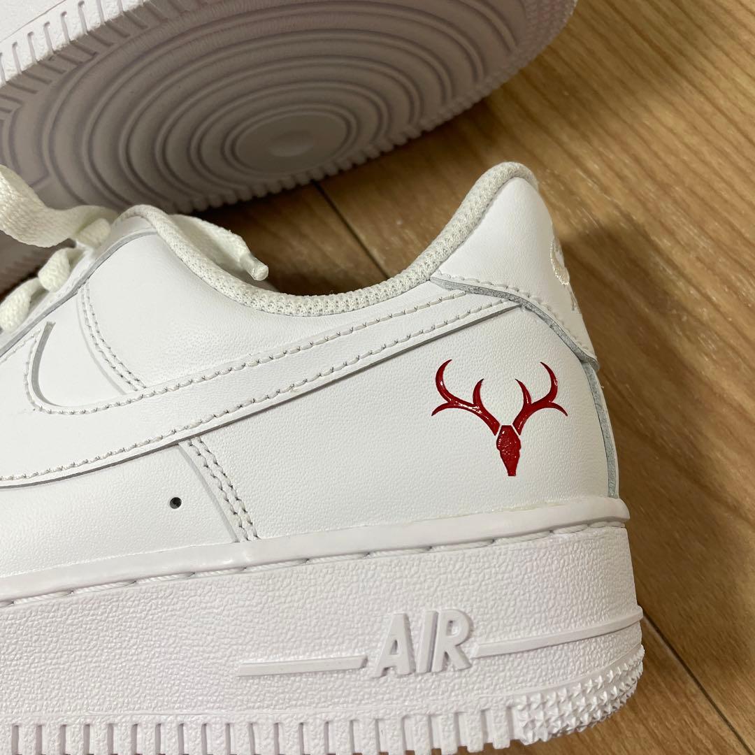 NIKE ナイキ　WMNS AIR FORCE 1 25cm 新品