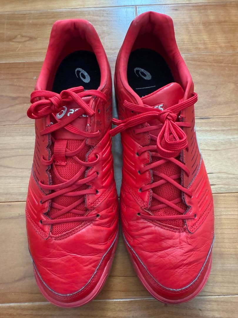 デスタッキ　DESTAQUE ASICS フットサルシューズ レッド　27センチ
