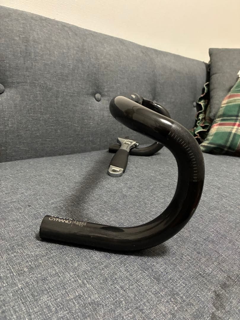 Cyrano R1 カーボン ドロップハンドル　フィジーク　fizik