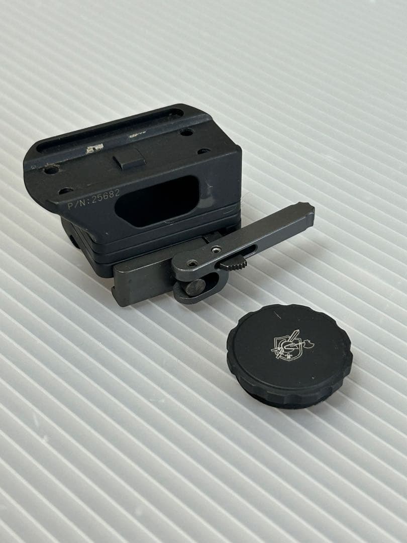 k*o様 実物 KAC Aimpoint Micro Sight Mount &