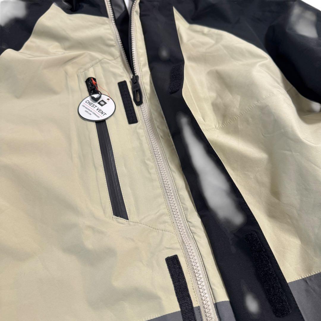 新品 686 GORE-TEX CORE SHELL JKT L