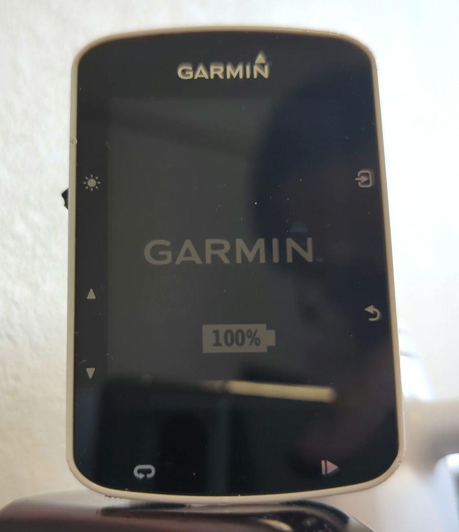 Garmin EDGE 520J【本体＋付属品＋箱】