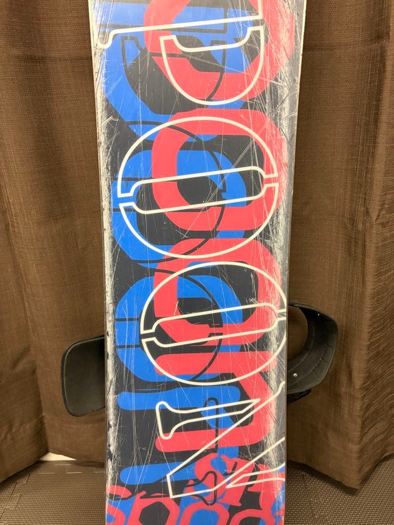 【本日限定値下げ】SPOON.120cm スノーボード スノボー板　滑り止め付き