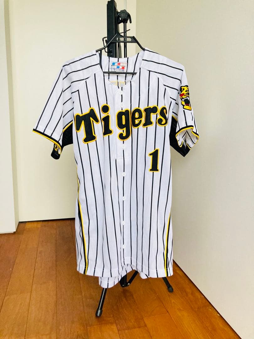 阪神タイガース 鳥谷敬 ユニフォーム メンズL 鳥谷　元ロッテ　刺繍　阪神公式