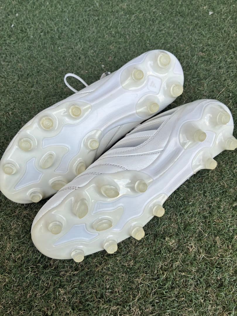 ※期間限定※値下げ中※adidas サッカースパイク ホワイト