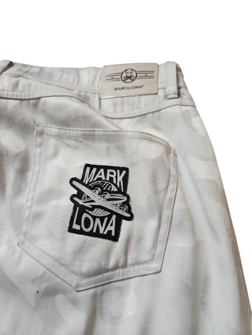 MARK&LONAパンツ 白カモフラ柄