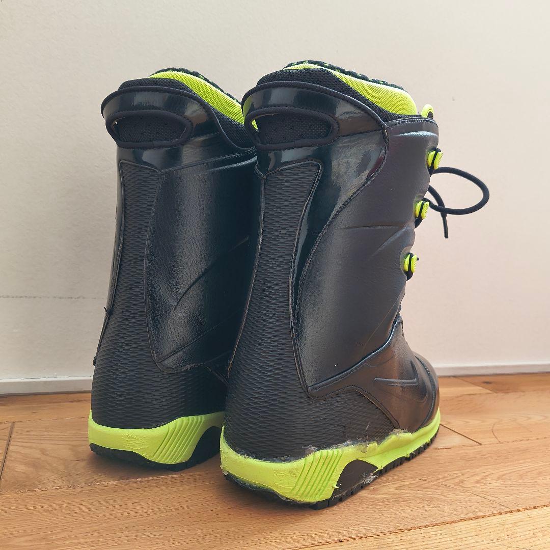 Nike スノーボードブーツ 黒/蛍光イエロー
