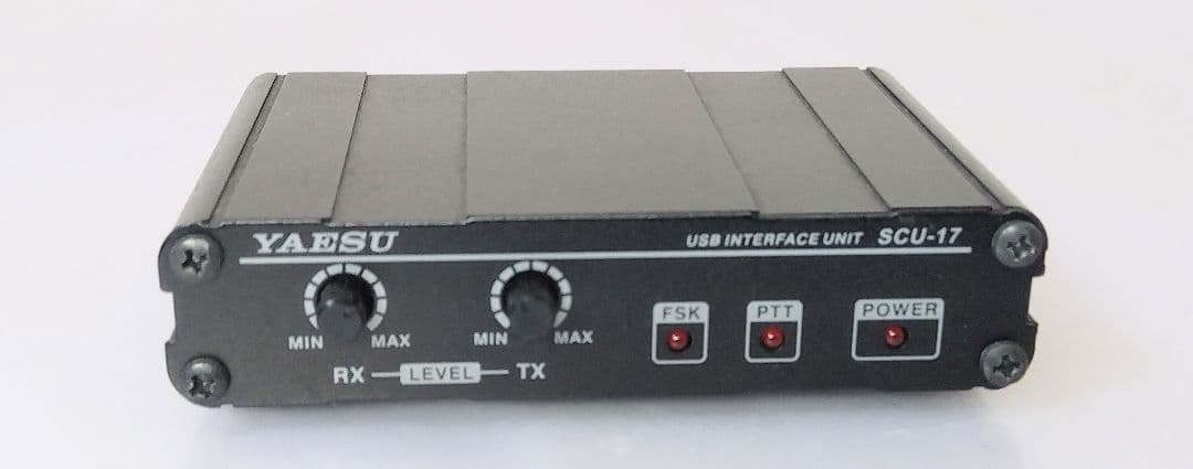 FTDX1200 (100W)及びSCUー17インターフェースユニット 中古