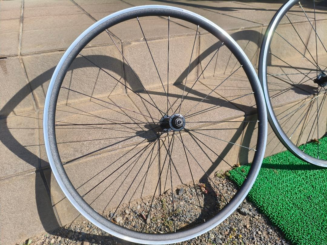 NESTOロードバイクホイール　700c前後セット　美品