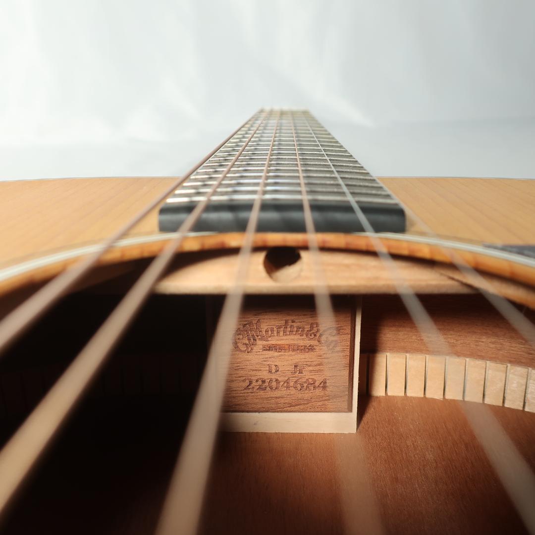 2018 Martin D Jr ギター 純正ケース付 ギャランティカード完備