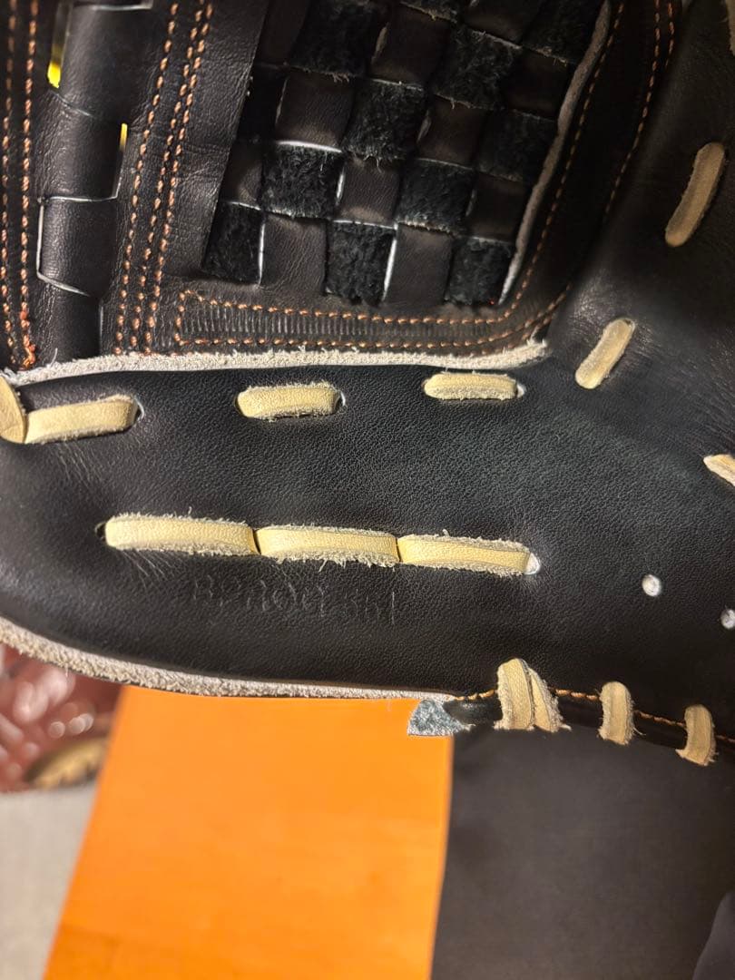 ゼット　プロステイタス　硬式内野用グローブ　源田モデル