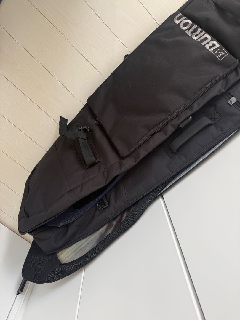 Burton Wheelie Locker 156cm バートン　スノボケース