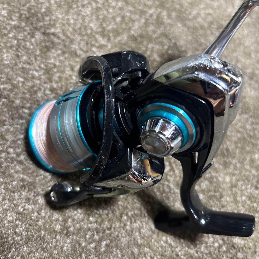 あ*と様 Daiwa LT 3000C-DH スピニングリール　エメラルダス