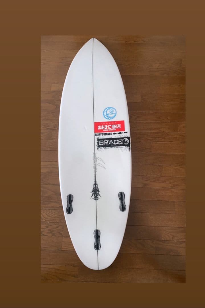 【半年のみ使用】5.5 サーフボード ショートボード②
