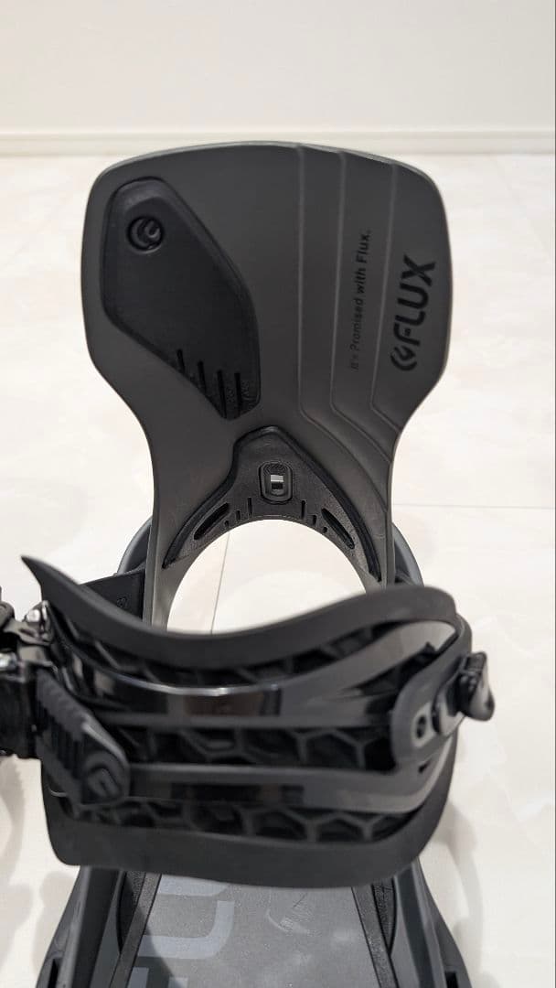 FLUX XF ハイバック