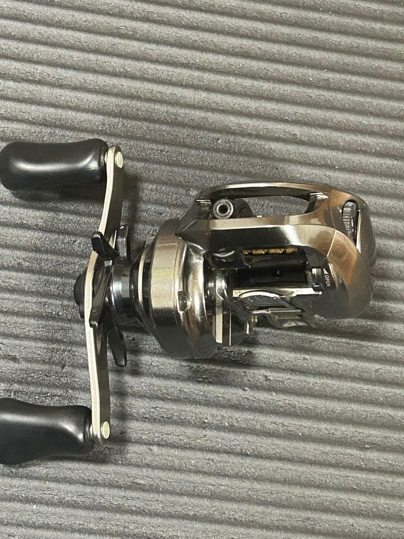 シマノ 17クロナークMGL 150HG 箱無し