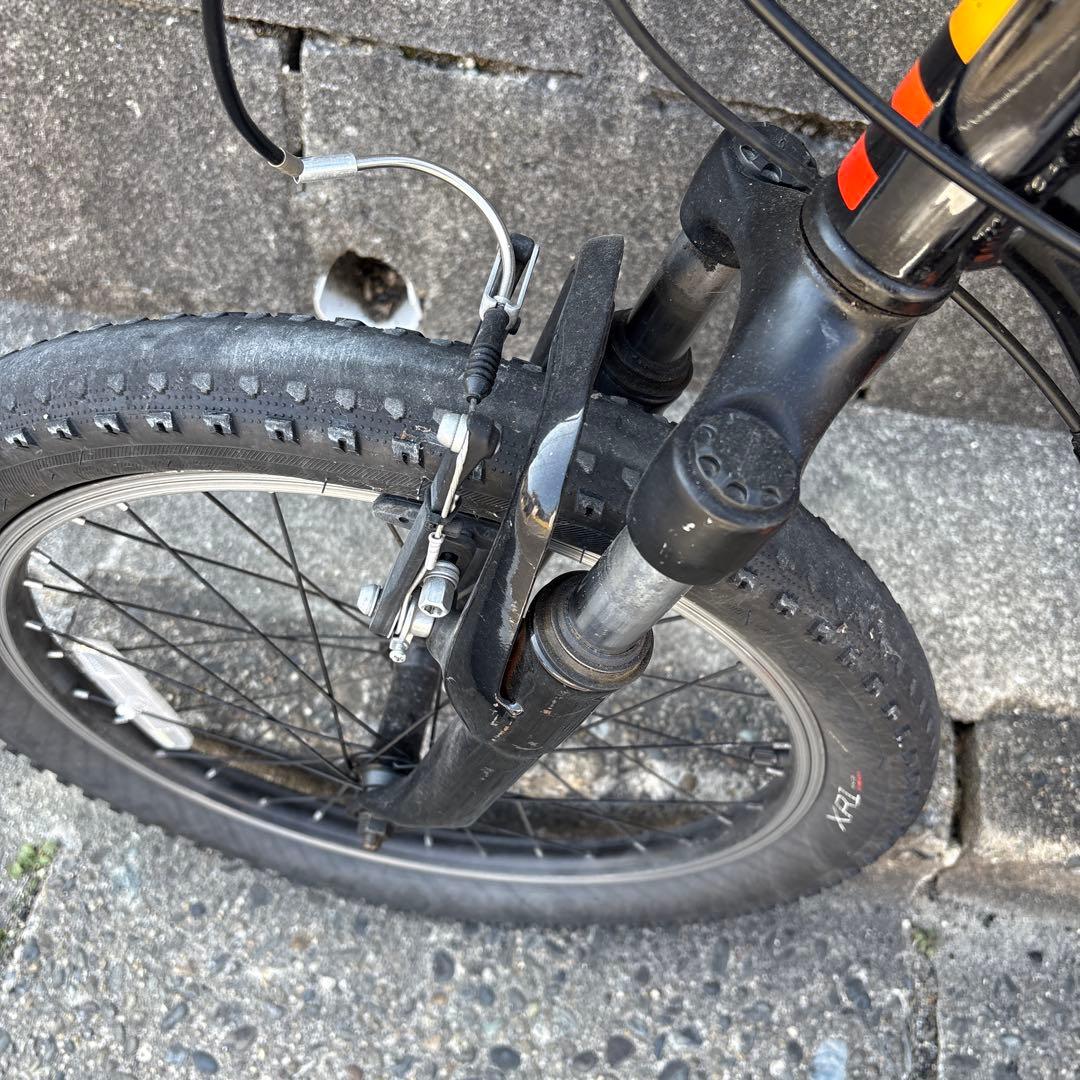 TREK 20インチ Precaliberブラック