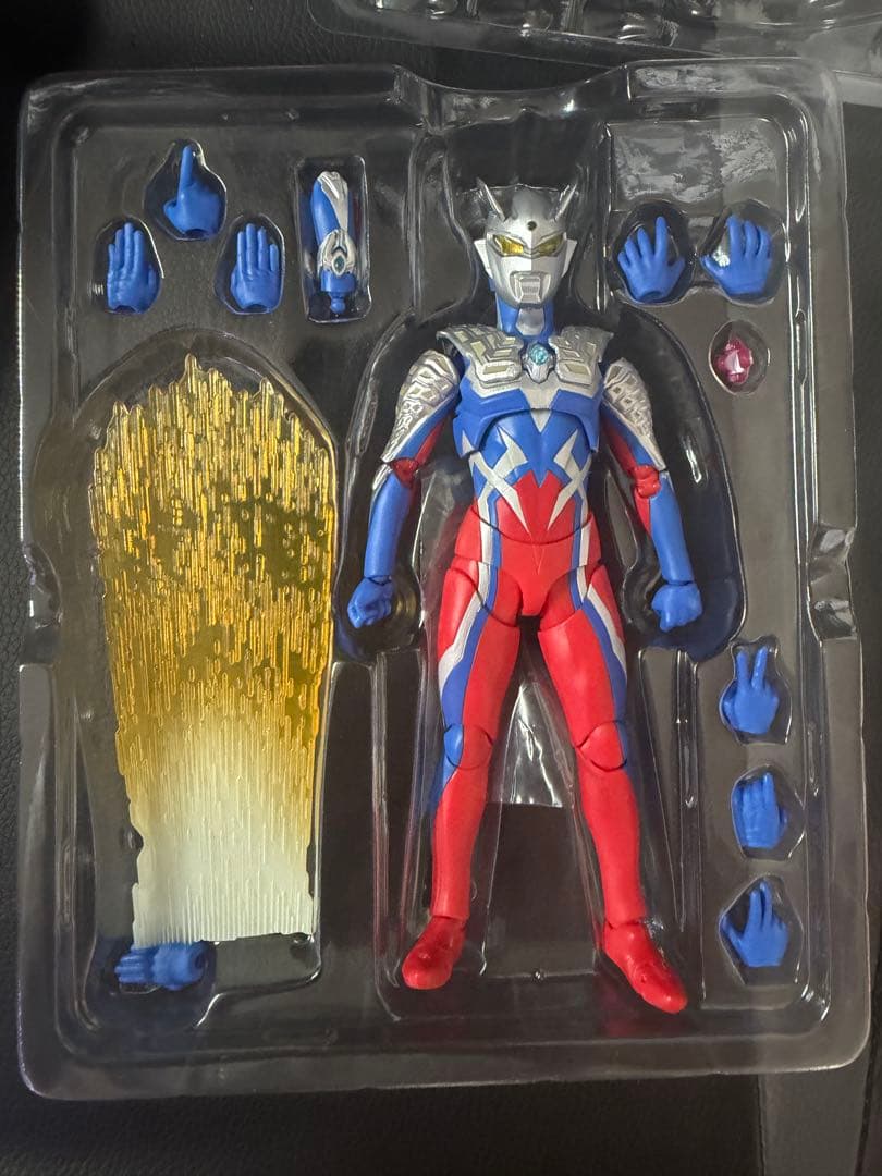 ウルトラマンゼロ S.H.Figuarts ウルトラゼロマント