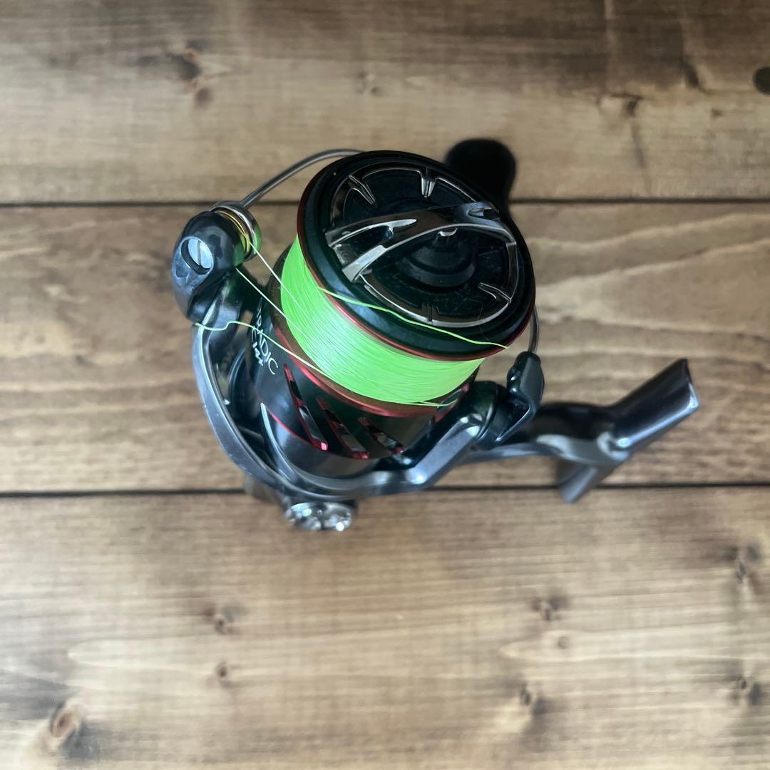 shimano STRADIC 2500s 箱無し
