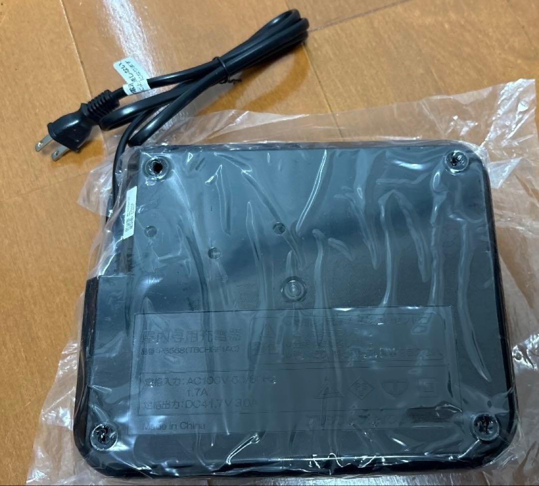 【新品・未使用】ブリヂストン　P5568屋内専用充電器