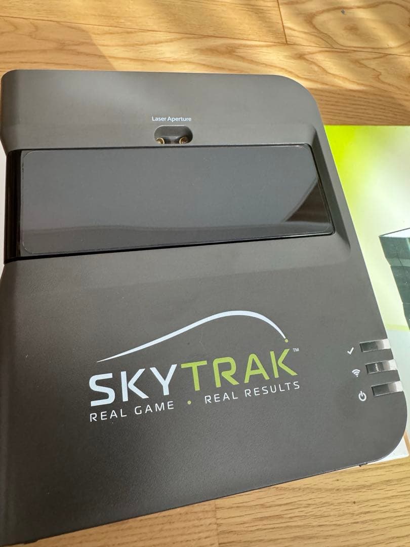 大幅値下げ！SKYTRAK 本格ゴルフシミュレーター本体とケーブル