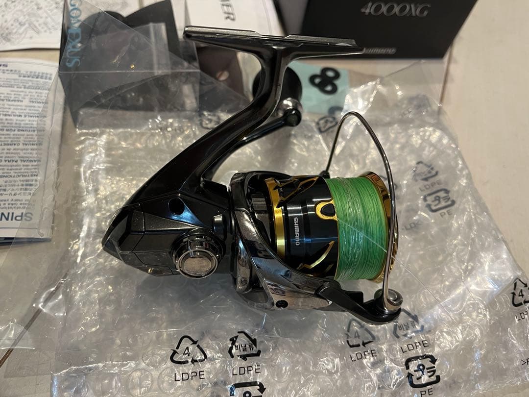 TWIN POWER 4000XG スピニングリール