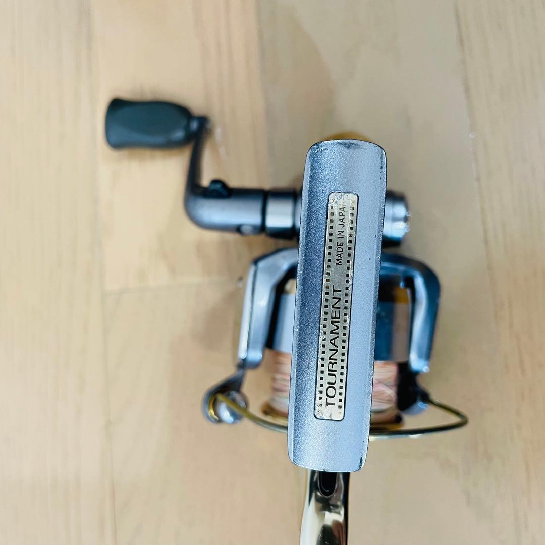 【即発送可能】美品　ダイワ トーナメント-Z 2500LBA スピニングリール